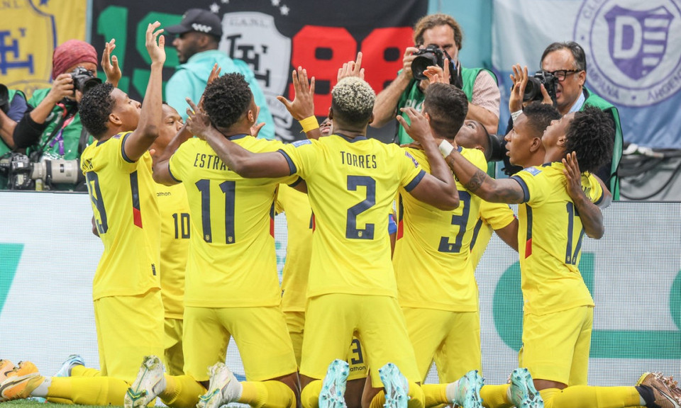 Ecuador a învins țara gazdă Qatar, scor 2-0 (2-0), duminică, în partida de deschidere de la Cupa Mondială, contând pentru Grupa A din care mai fac parte Olanda și Senegal.