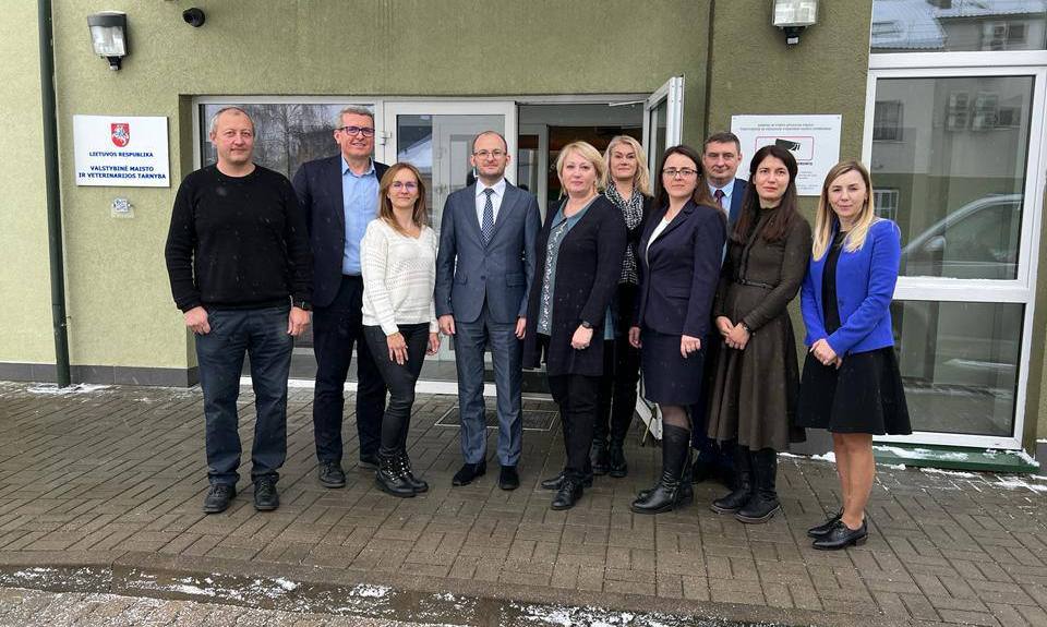 Reprezentanții Ministerului Agriculturii și Industriei Alimentare în comun cu angajații Agenției Naționale pentru Siguranța Alimentelor au efectuat o vizită de studiu în Lituania, în perioada 21-25 noiembrie curent