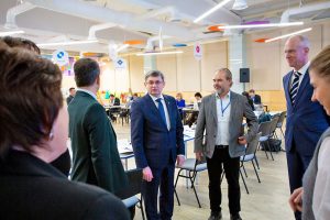 Atelierul „Noi perspective pentru cooperarea europeană în domeniul educației istorice” a reunit reprezentanți ai mediului academic din țara noastră și experți din Germania Franța Lituania Serbia