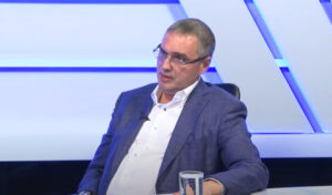 Renato Usatîi în cadrul emisiunii "Puterea a 4-a": Sandu va face tot posibilul ca Igor Dodon să fie candidatul socialiștilor în alegerile prezidențiale, deoarece orice alt candidat o poate învinge. Criticând guvernarea, Usatîi declară că manifestarea din 21 mai și summit-ul de pe 1 iunie la o vinărie privată este publicitate electorală.