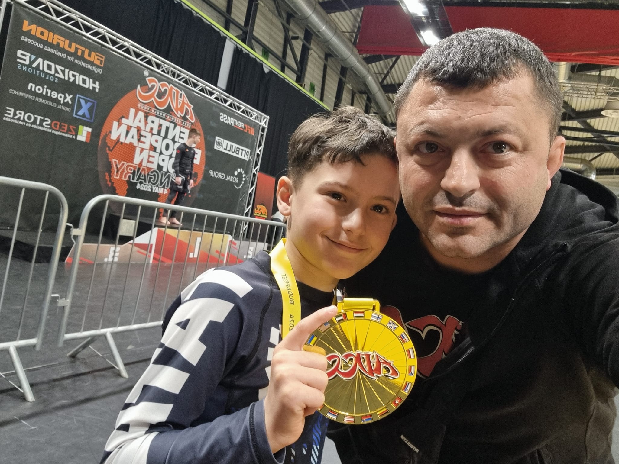 426116645_2508663442654373_6326252086131250731_n